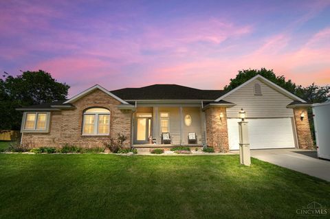 Photo of 295 Leslie Drive, Wilmington, OH 45177 (MLS # 1876446)