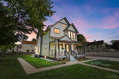 Photo of 8378 Woodbine Avenue, Cincinnati, OH 45216 (MLS # 1875097)