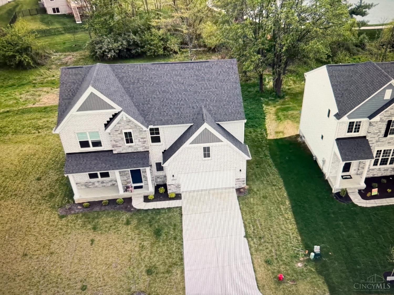 5000 Ross Ridge