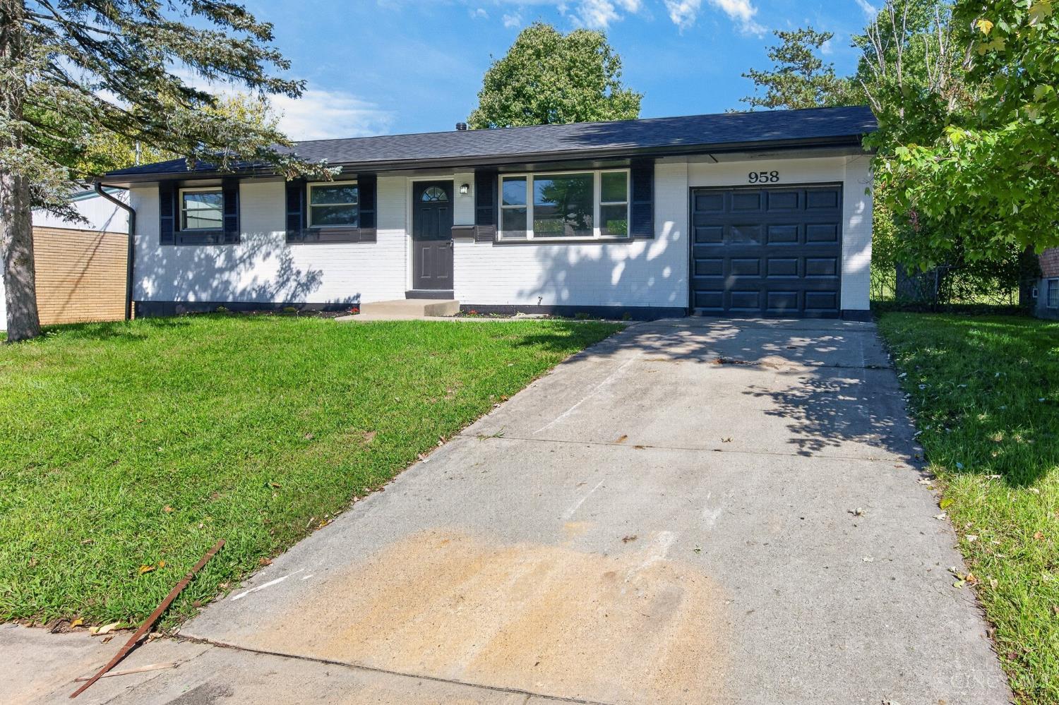 958 Goodhue Circle