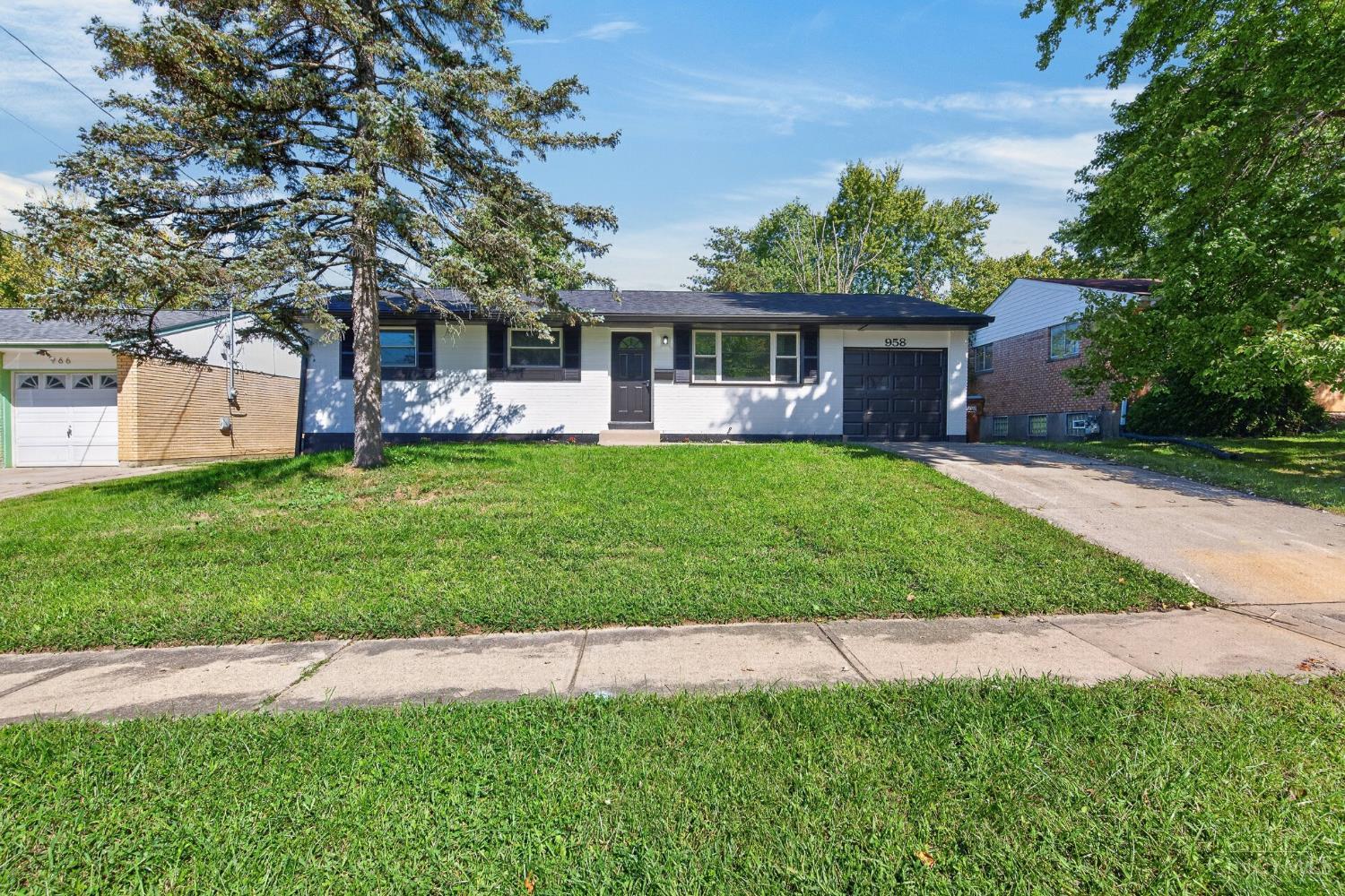 958 Goodhue Circle