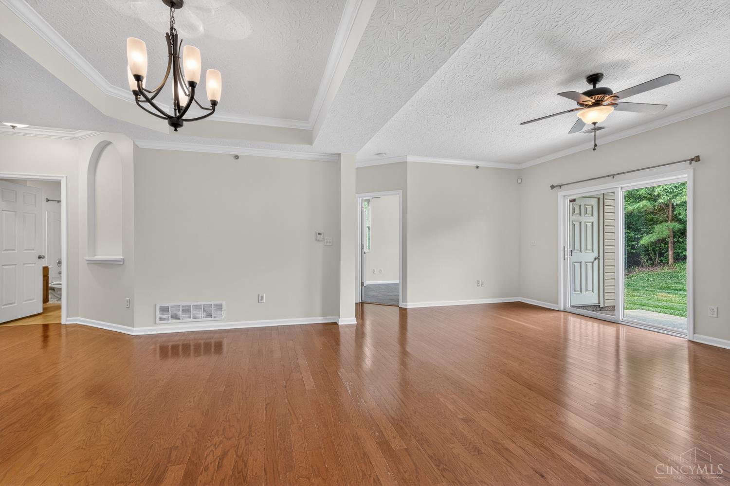 9434 Greenery Court