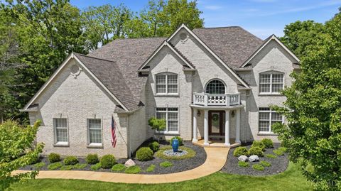 Photo of 1004 River Forest Drive, Hamilton Township, OH 45039 (MLS # 1880868)