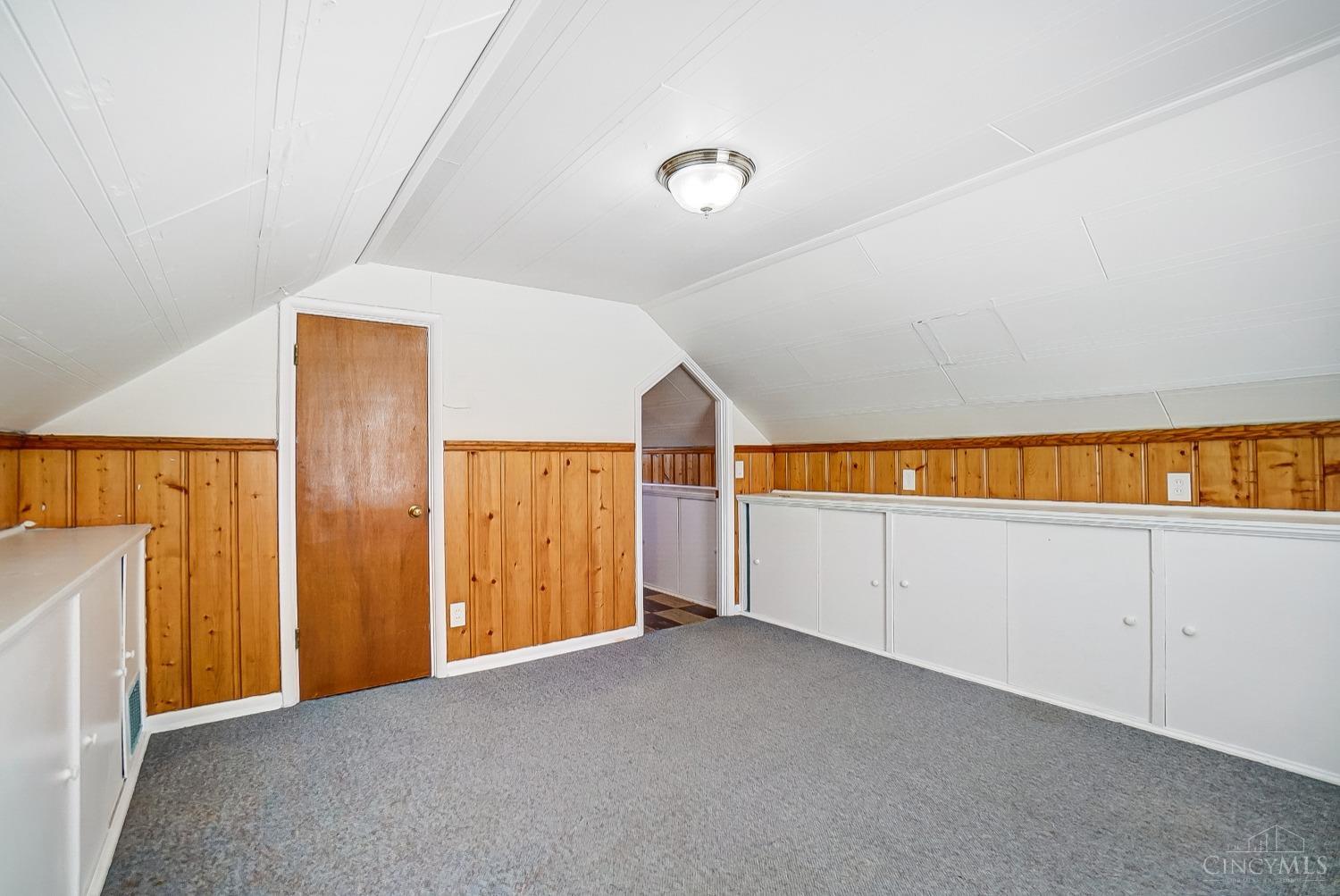 8352 Lyness Drive, Colerain Twp, Ohio image 29