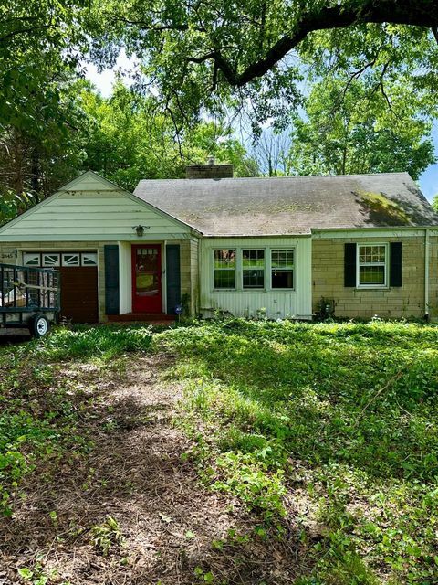 Homes For Sale - 2845 Dunaway Avenue<br/> Hamilton County, Cincinnati, OH 45211