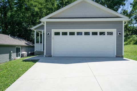 Condo For Sale - 113 Springlake Avenue<br/> Highland County, Hillsboro, OH 45133