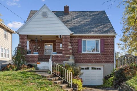 Photo of 3600 Tamarack Avenue, Cincinnati, OH 45207 (MLS # 1858217)