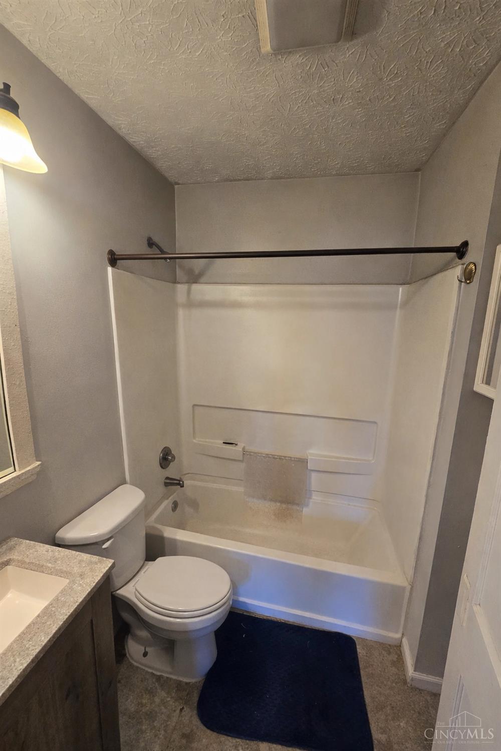 6530 Trenton Franklin Road