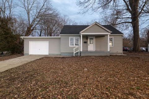 Photo of 350 Pleasant Drive, South Lebanon, OH 45065 (MLS # 1864585)