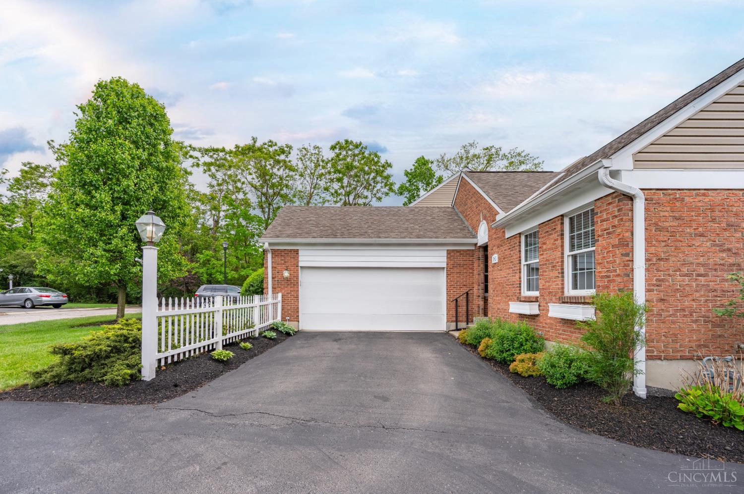 5815 Windknoll Court