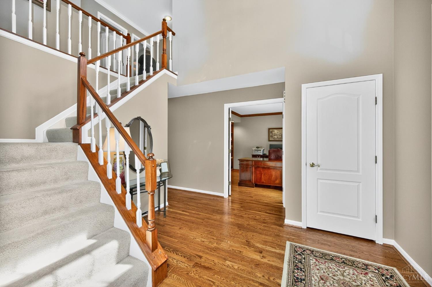 10070 Carrousel Court