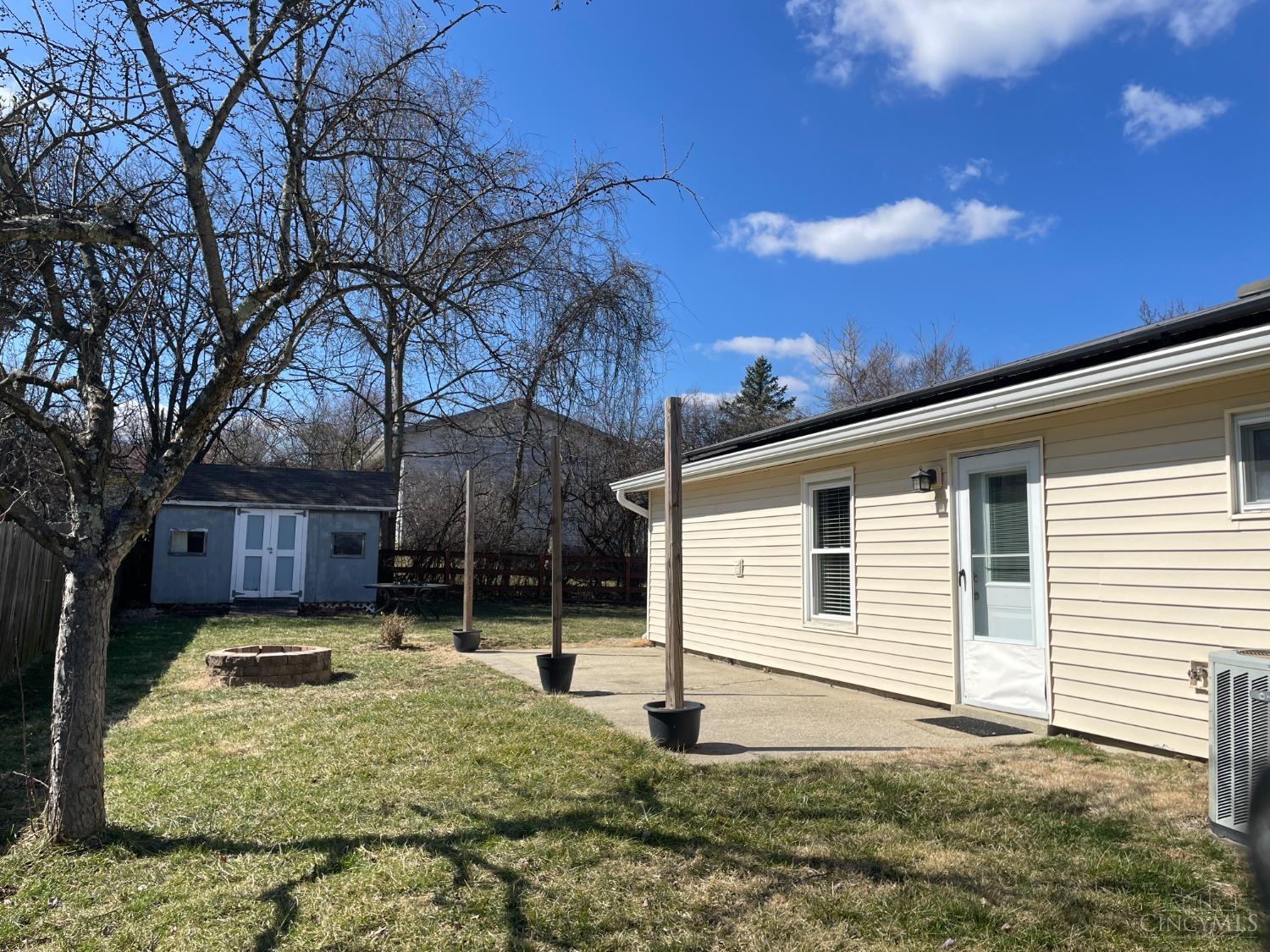 12158 Spalding Drive, Colerain Twp, Ohio image 19