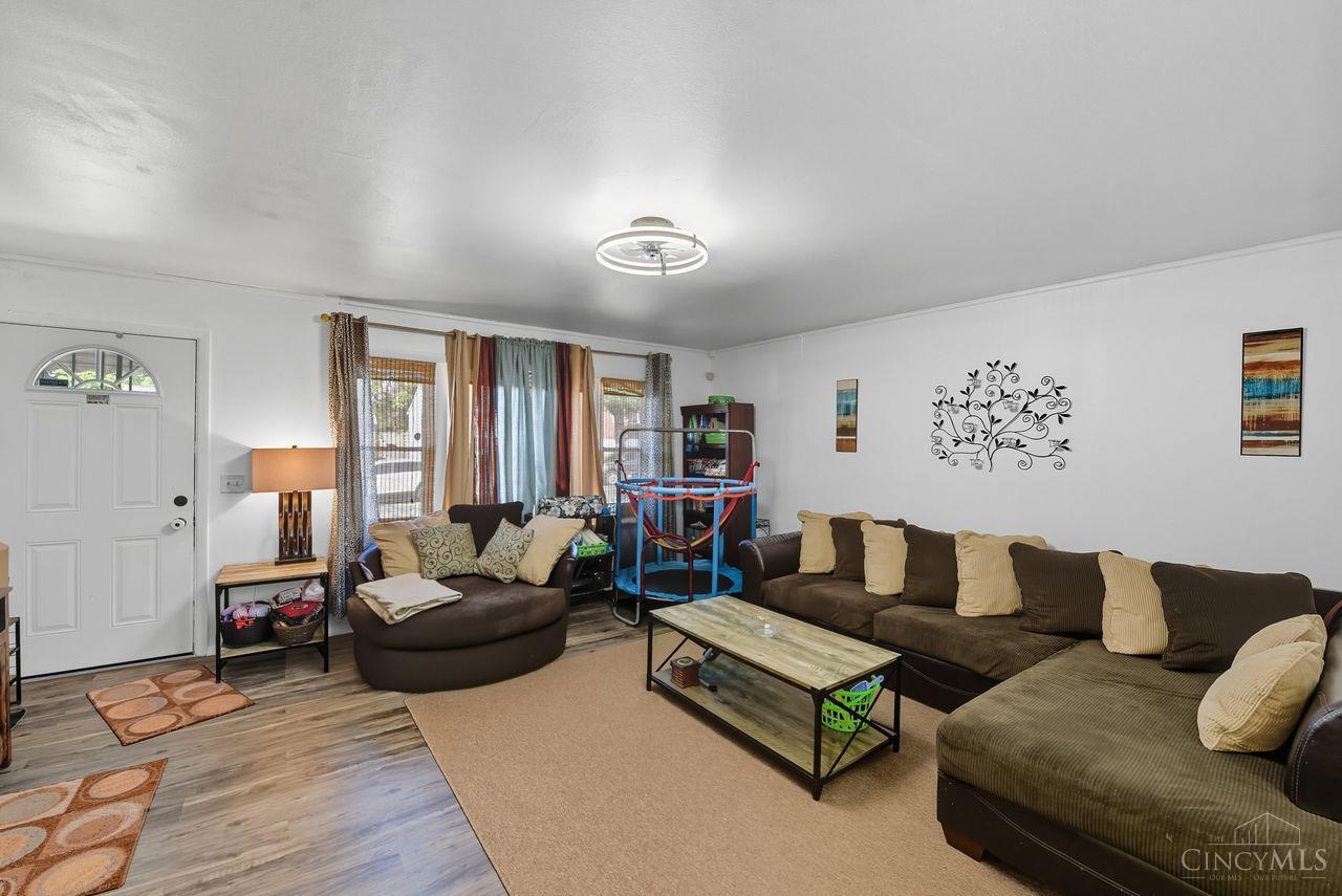 5974 Sunridge Drive