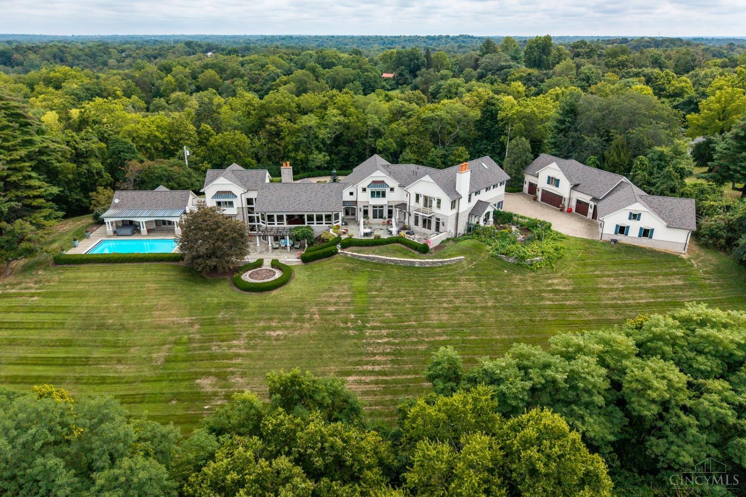 5 Twin Hills Ridge Drive