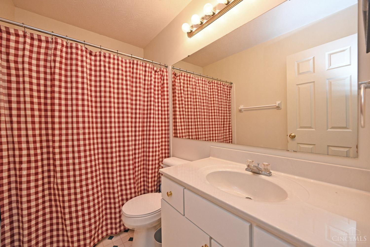 6911 Ruwes Oak Drive, Green Township, Ohio image 28