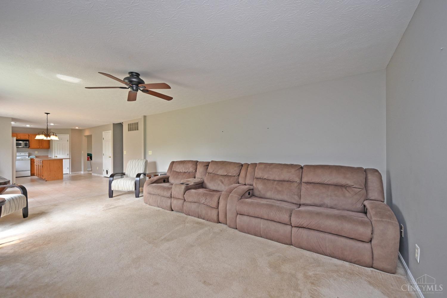 6911 Ruwes Oak Drive, Green Township, Ohio image 17