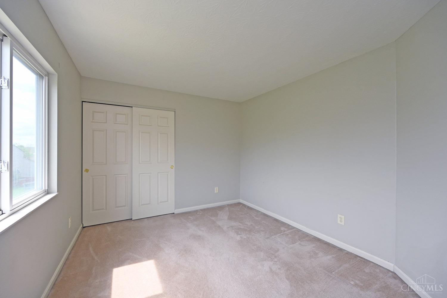 6911 Ruwes Oak Drive, Green Township, Ohio image 24