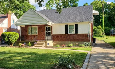Photo of 877 Oakfield Avenue, Cincinnati, OH 45224 (MLS # 1871203)