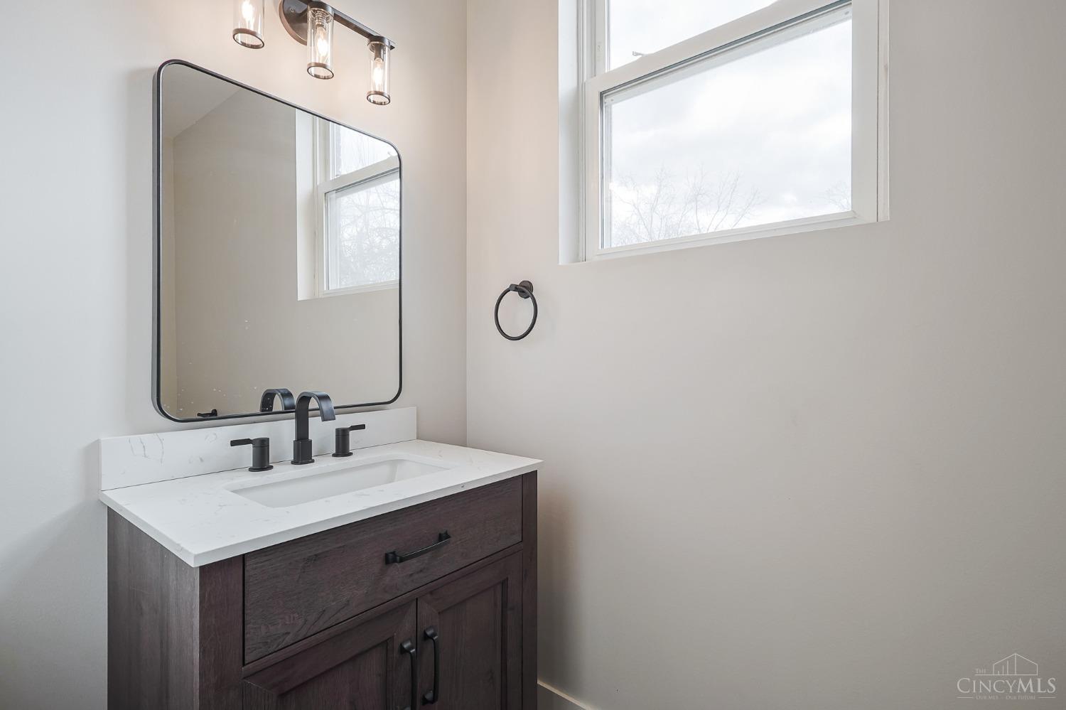 3414 Bevis Avenue, Cincinnati, Ohio image 27