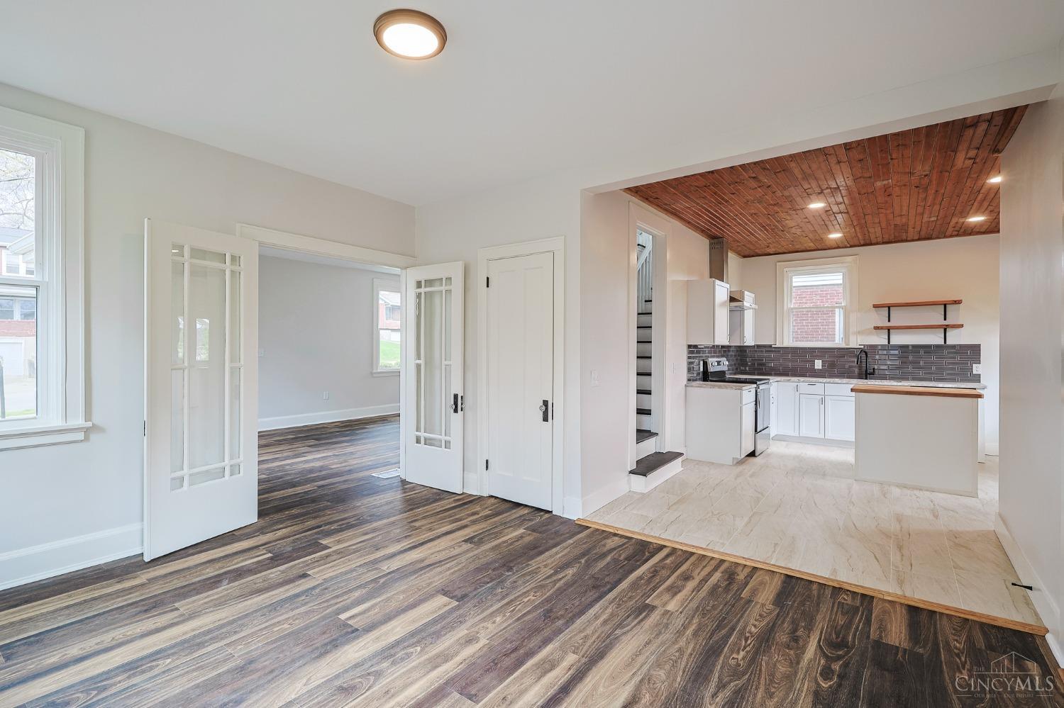 3414 Bevis Avenue, Cincinnati, Ohio image 12