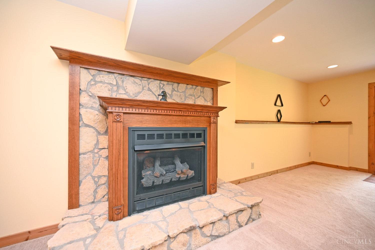 326 Waynoka Drive, Franklin, Ohio image 15