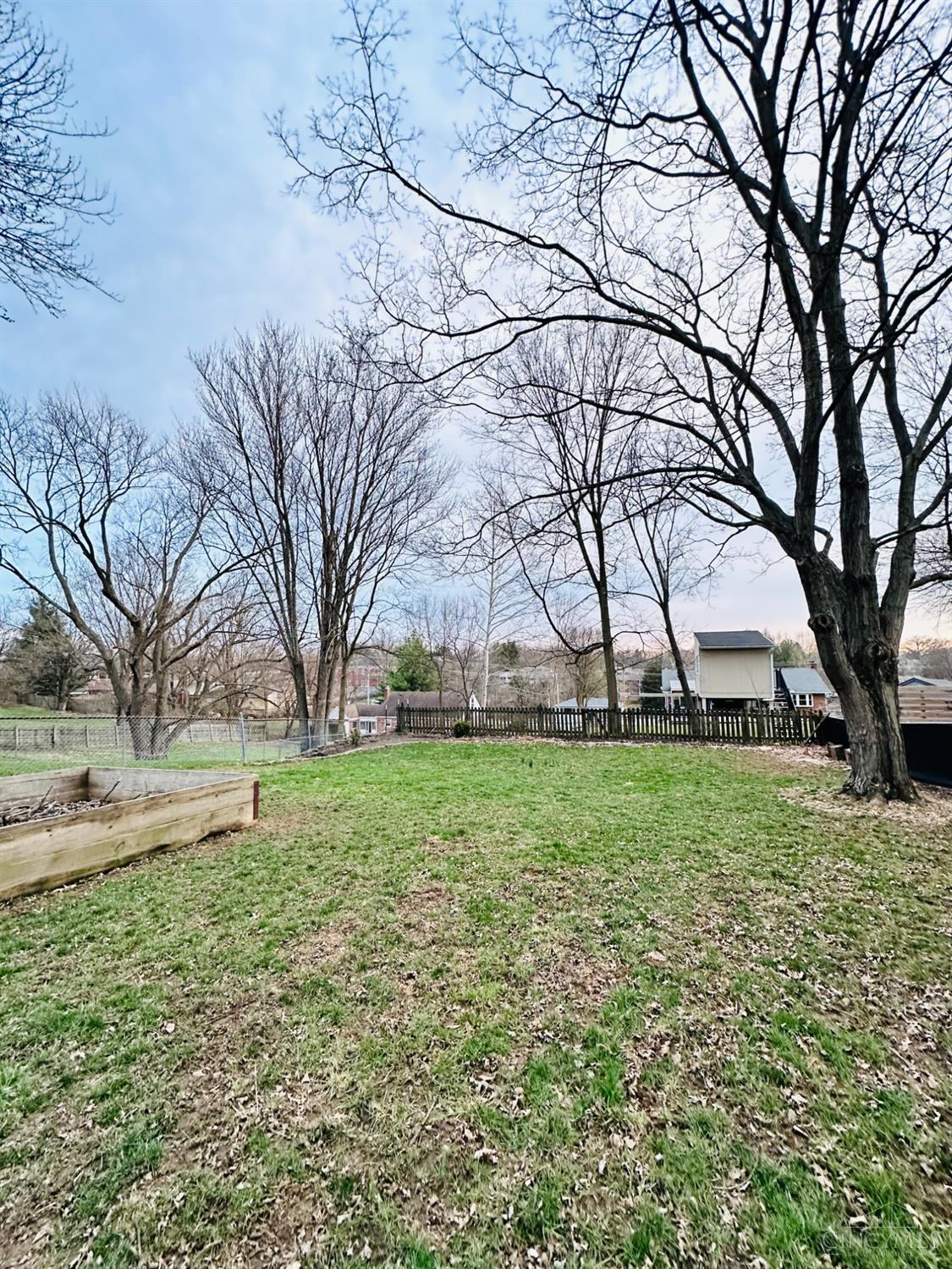 3629 Twinview Drive, Colerain Twp, Ohio image 32