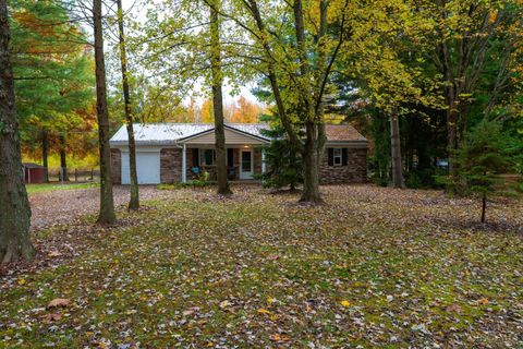 Photo of 2914 US Rt 50, Perry Township, OH 45118 (MLS # 1860159)