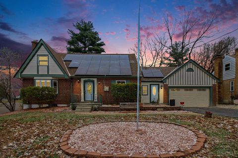 Photo of 548 Anderson Ferry Road, Delhi Township, OH 45238 (MLS # 1871588)