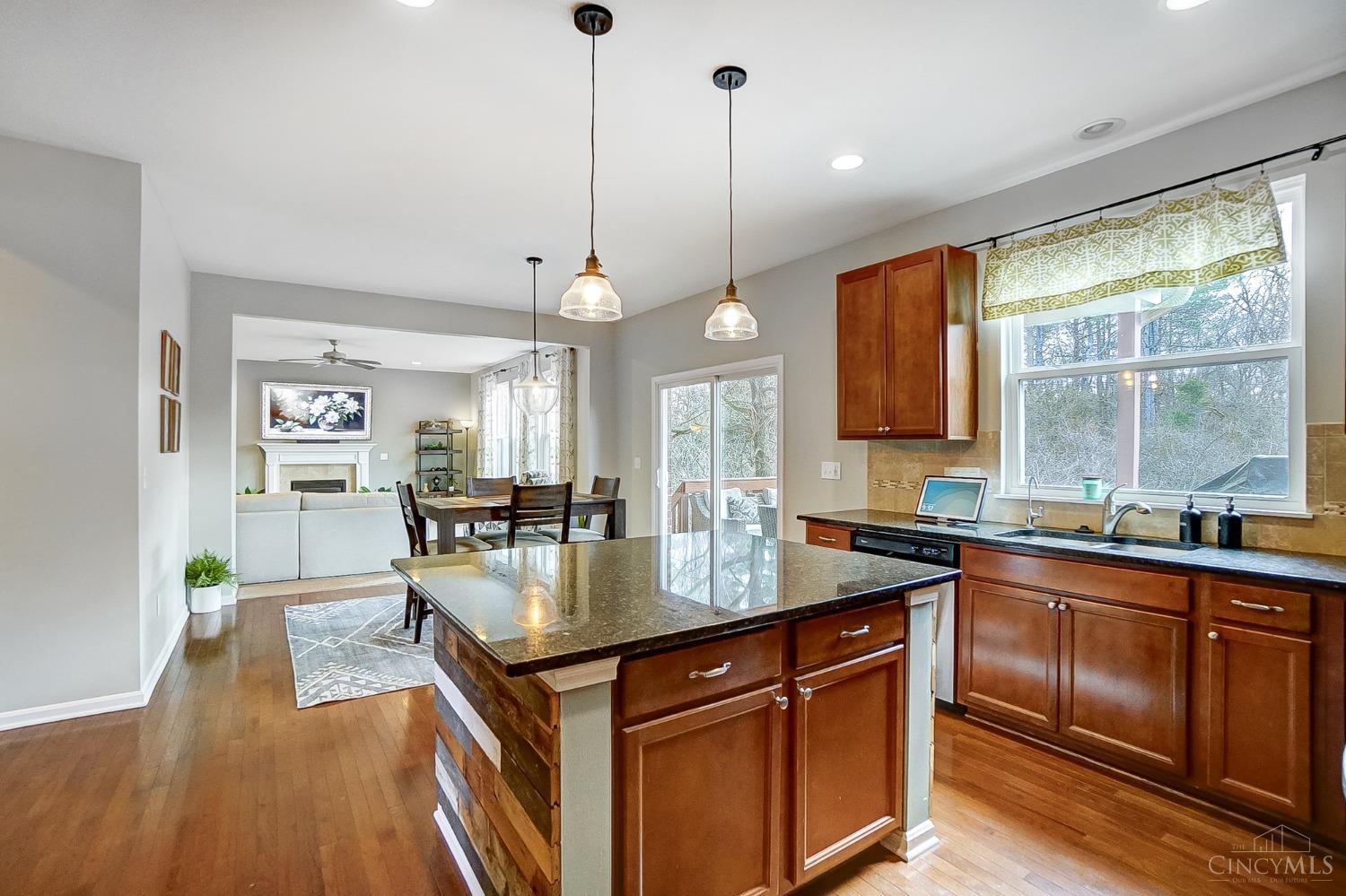 Turtle Creek Twp, Ohio 45036, United States, 4 Bedrooms Bedrooms, ,3 BathroomsBathrooms,Residential,Active,77708