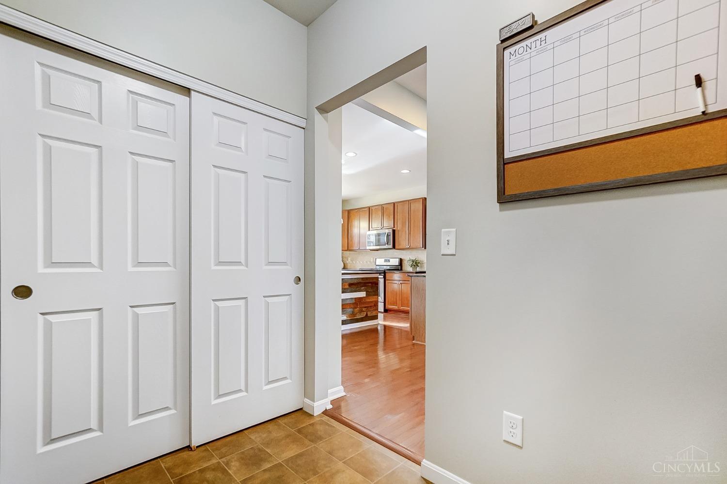 Turtle Creek Twp, Ohio 45036, United States, 4 Bedrooms Bedrooms, ,3 BathroomsBathrooms,Residential,Active,77708