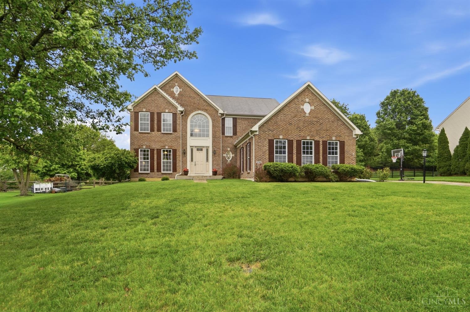 5766 Cedarview Court