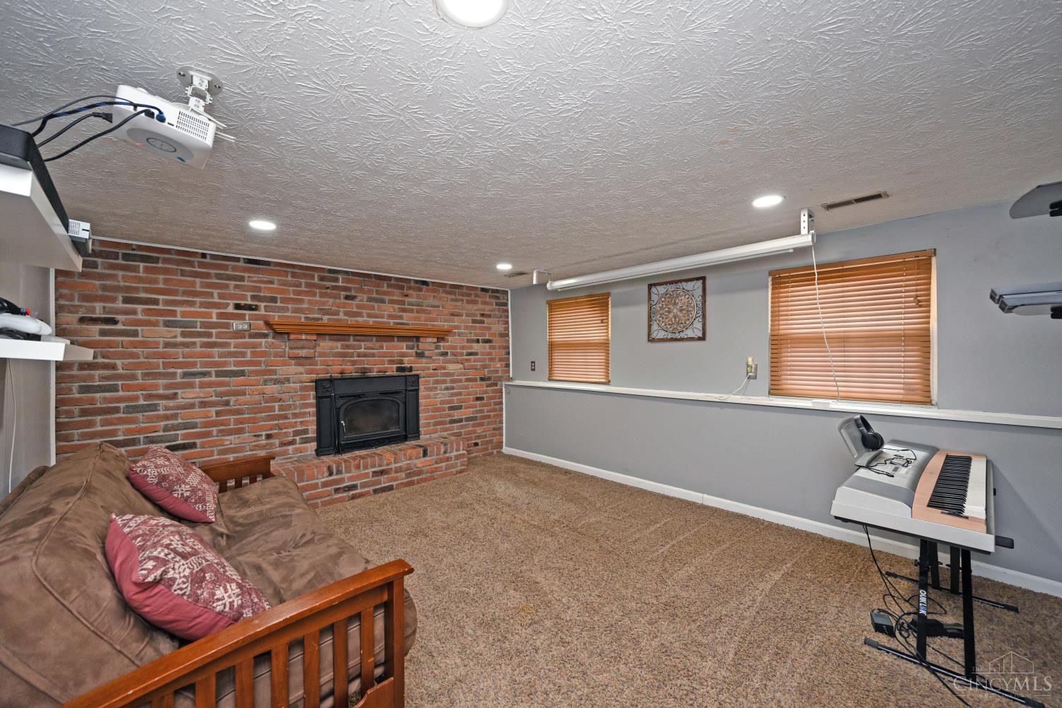 2868 Grosvenor Drive, Colerain Twp, Ohio image 23