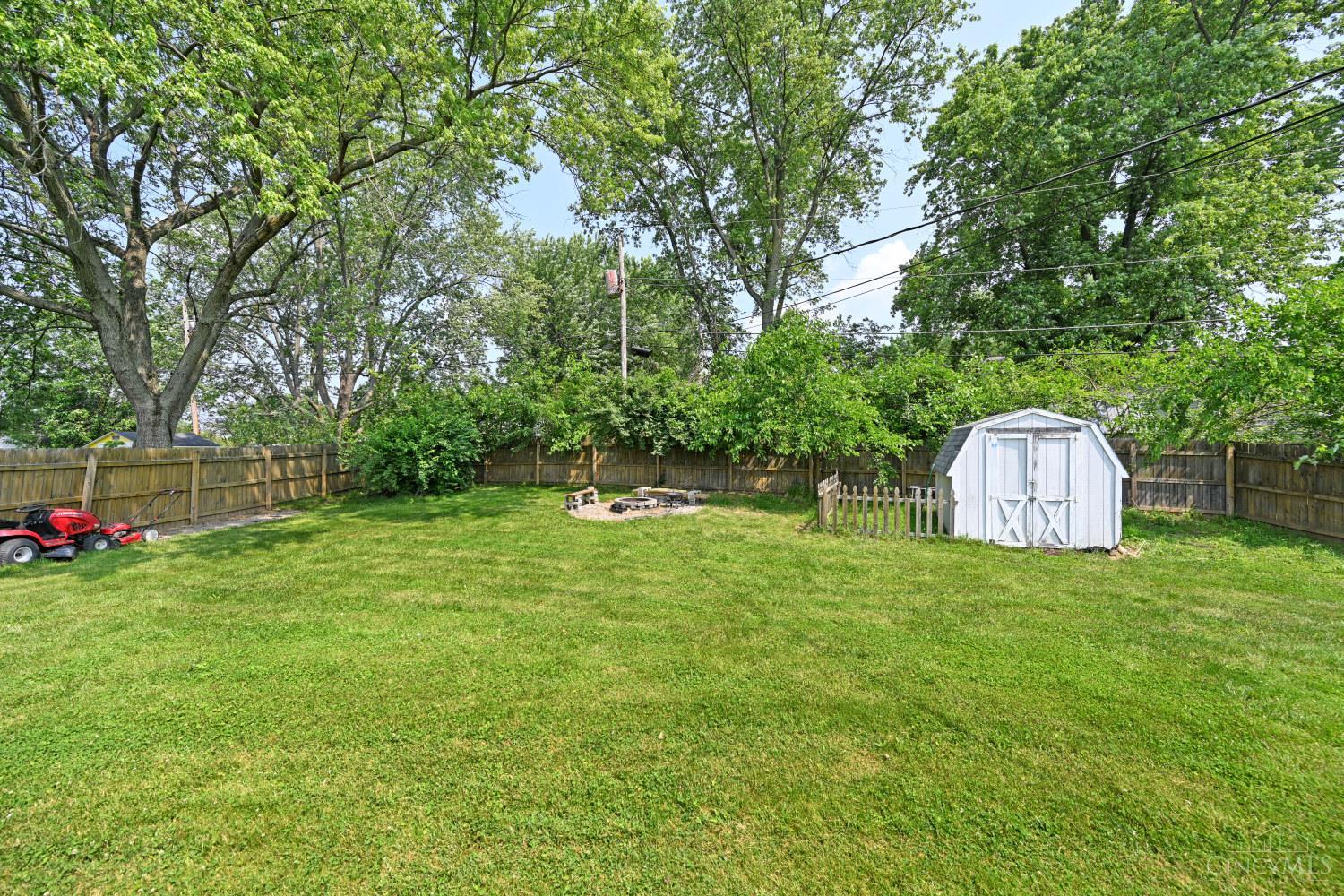 2868 Grosvenor Drive, Colerain Twp, Ohio image 34