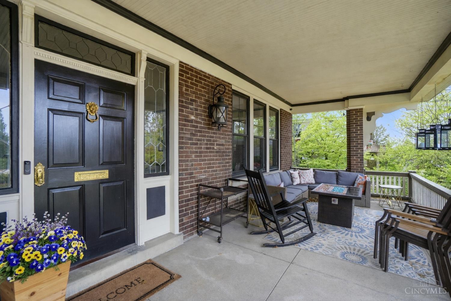 3966 Rose Hill Avenue