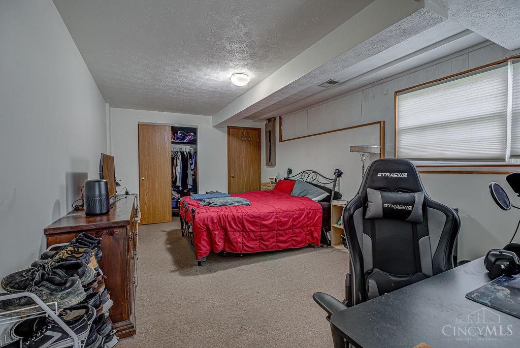 111 Melanee Lane, Oxford, Ohio image 25