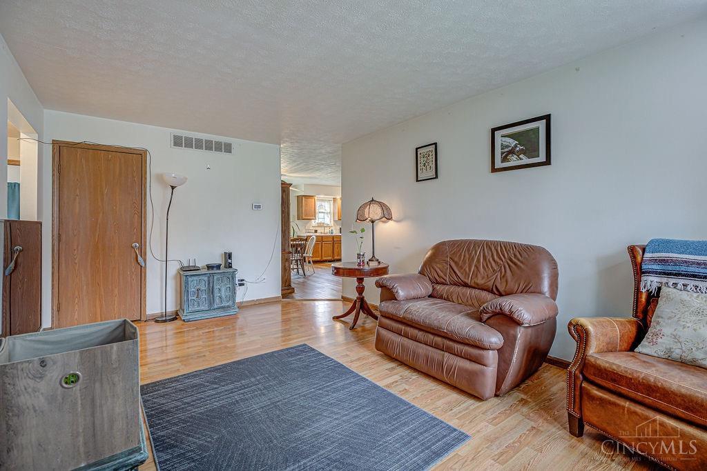 111 Melanee Lane, Oxford, Ohio image 6