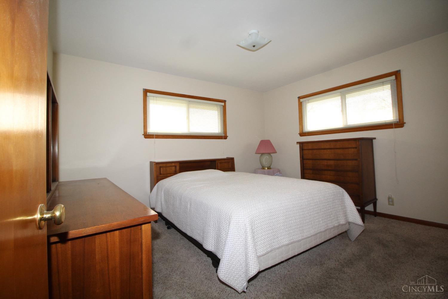 1195 Dale Road, Hamilton, Ohio image 10