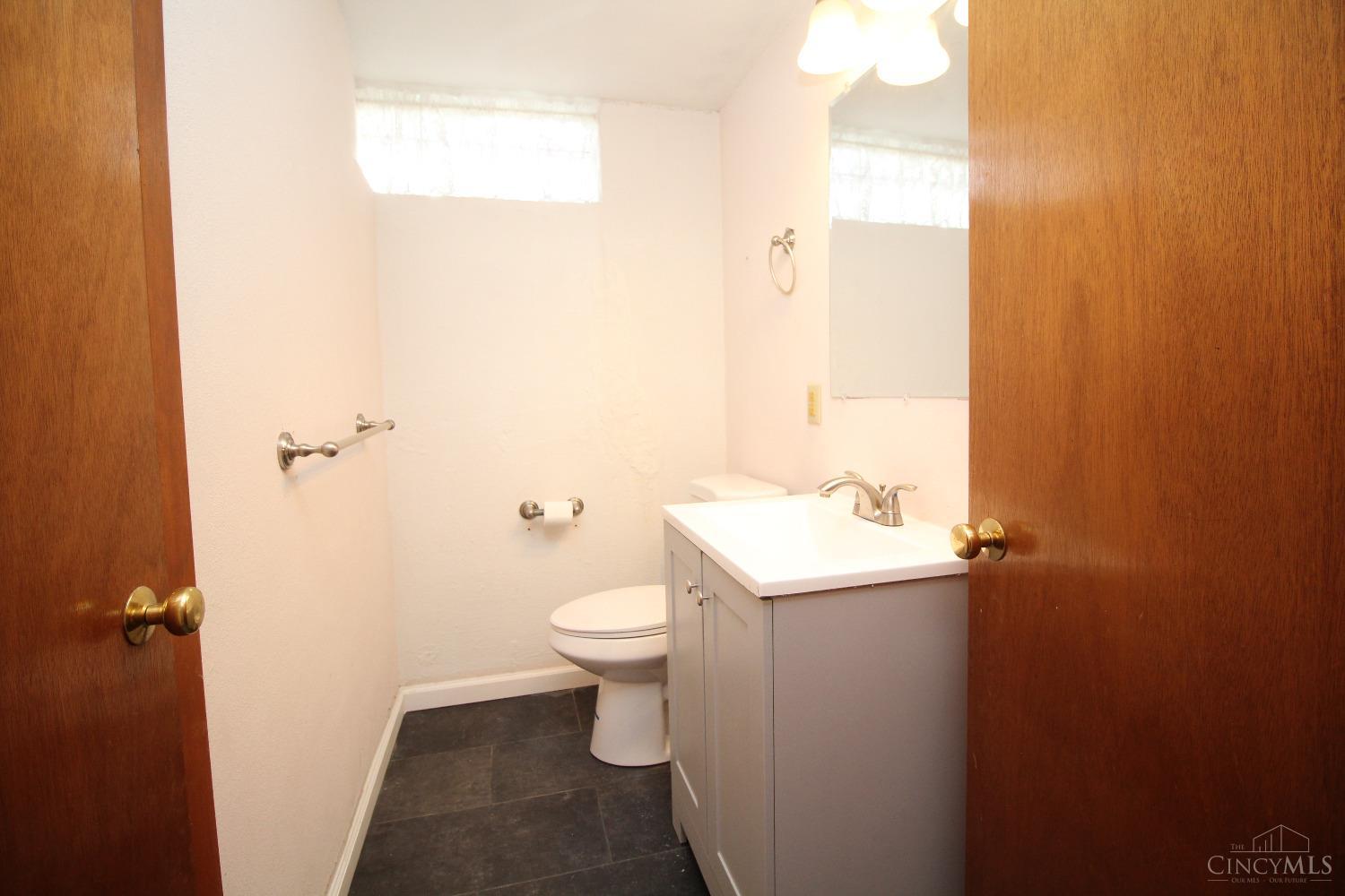 1195 Dale Road, Hamilton, Ohio image 17