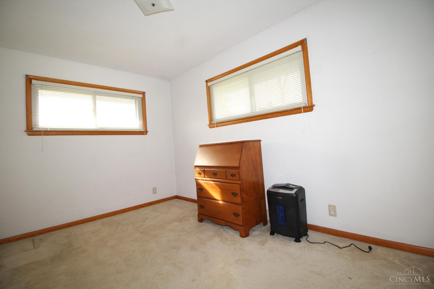 1195 Dale Road, Hamilton, Ohio image 11