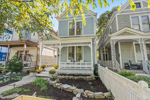 Photo of 1933 Fairfax Avenue, Cincinnati, OH 45207 (MLS # 1865104)
