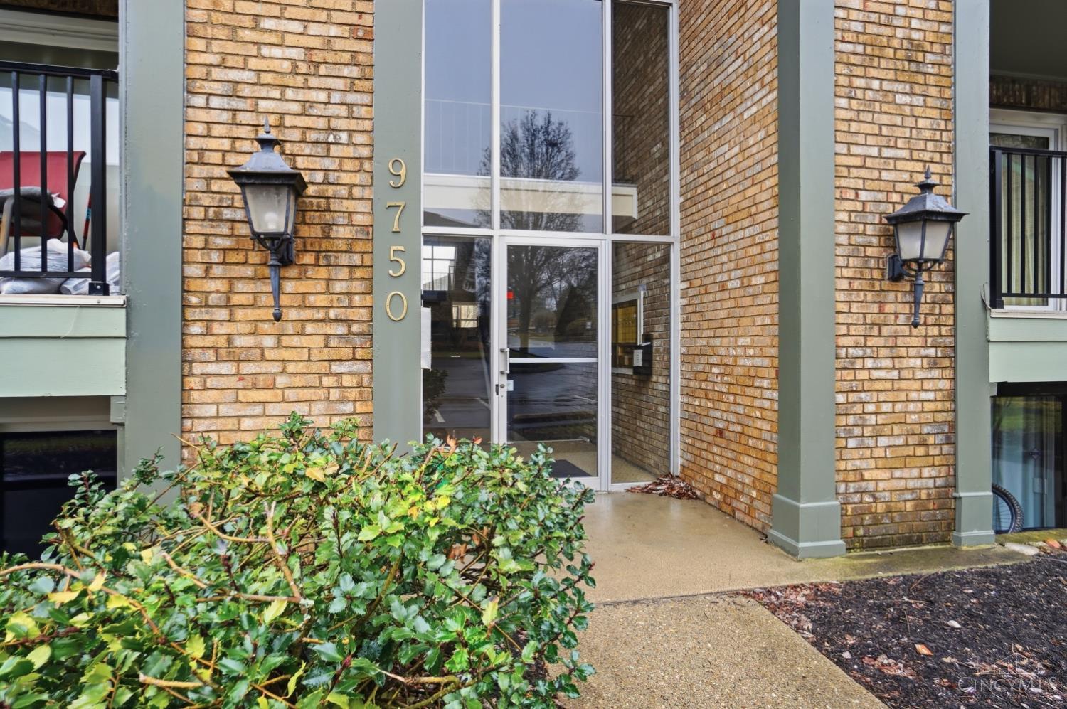 9750 Bunker Hill Lane 60