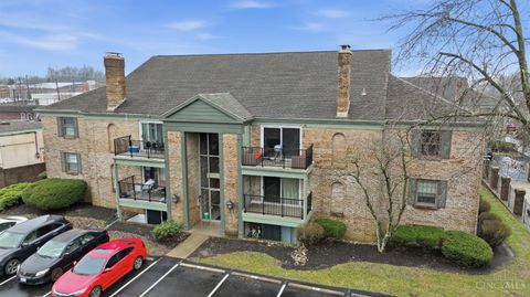 Photo of 9750 Bunker Hill Lane #60, Montgomery, OH 45242 (MLS # 1871066)
