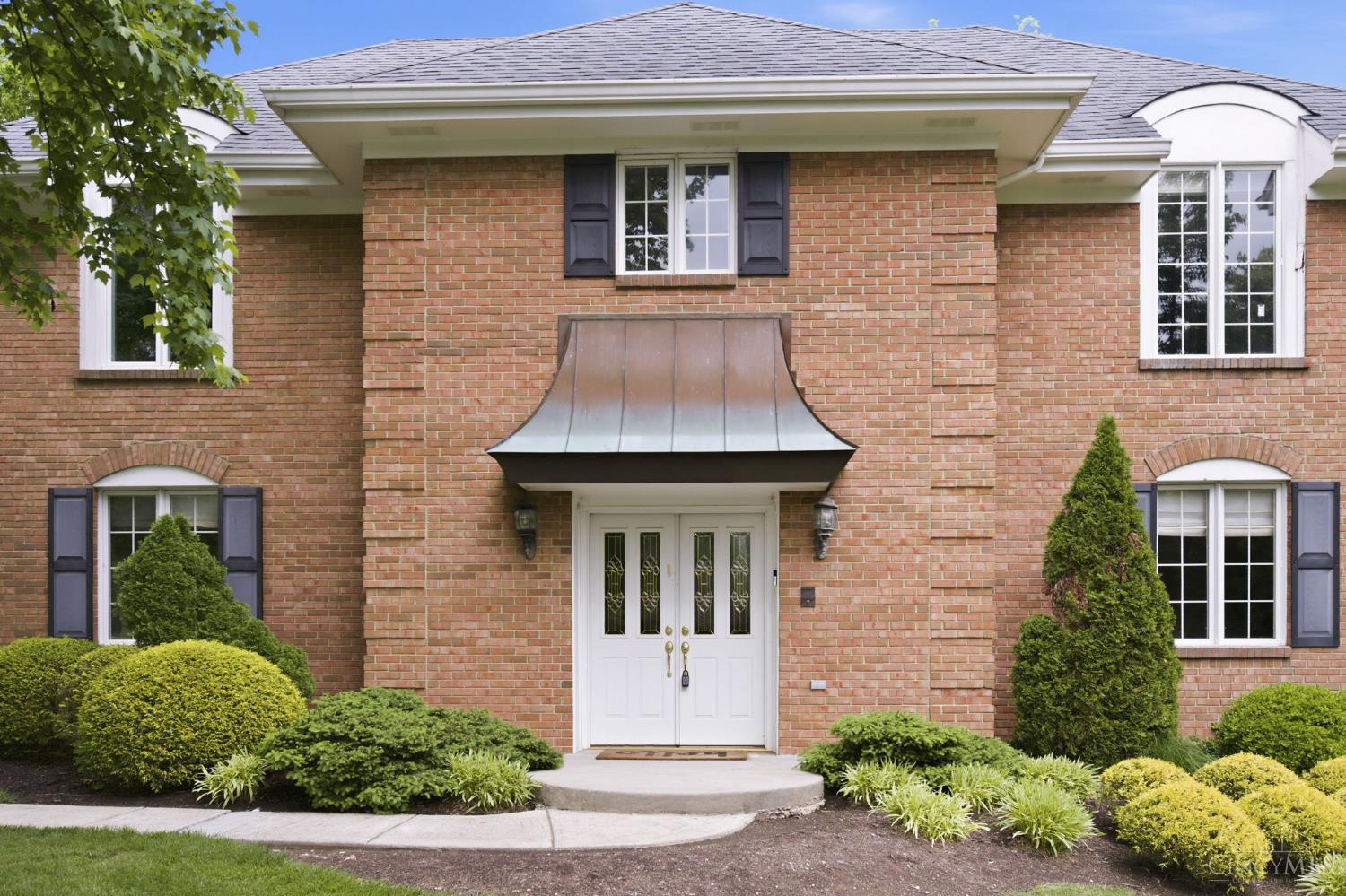 9486 Oakhurst Court