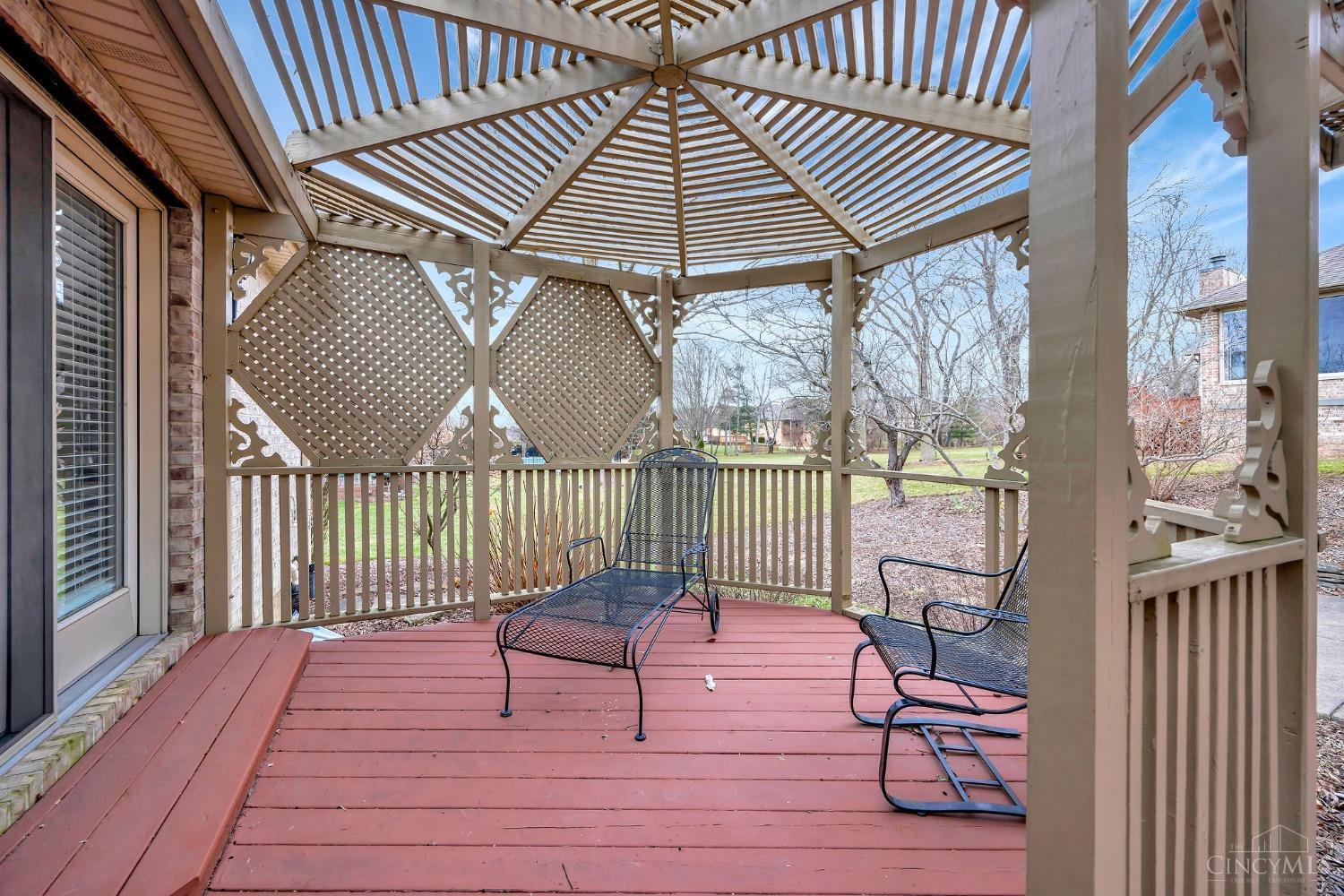 1628 Thall Drive, Hamilton, Ohio image 44
