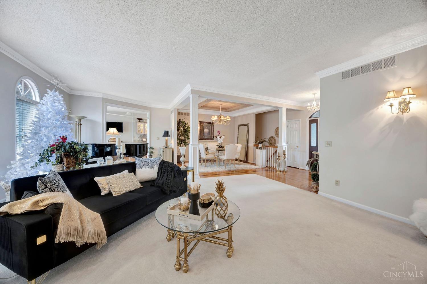1628 Thall Drive, Hamilton, Ohio image 17