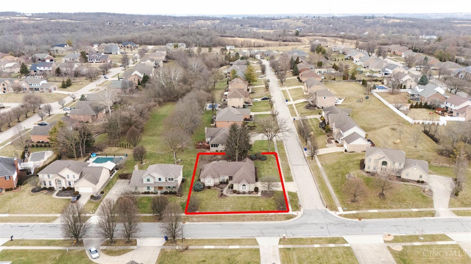 1628 Thall Drive, Hamilton, Ohio image 50