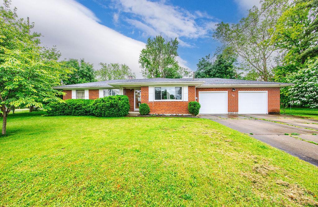 39 Spartan Drive, Oxford, Ohio image 2