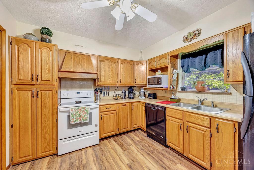 39 Spartan Drive, Oxford, Ohio image 13