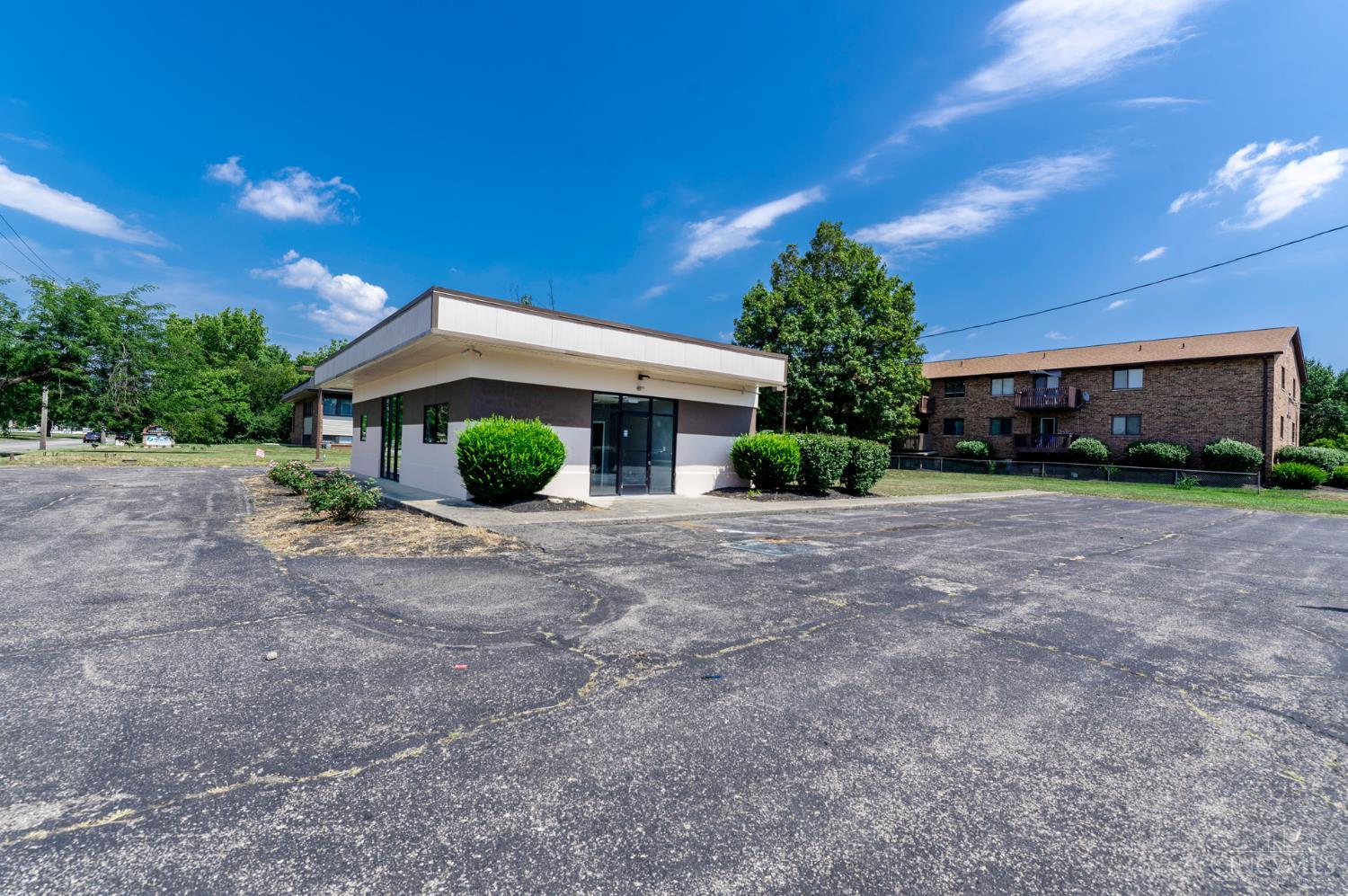 3590 Pleasant Avenue