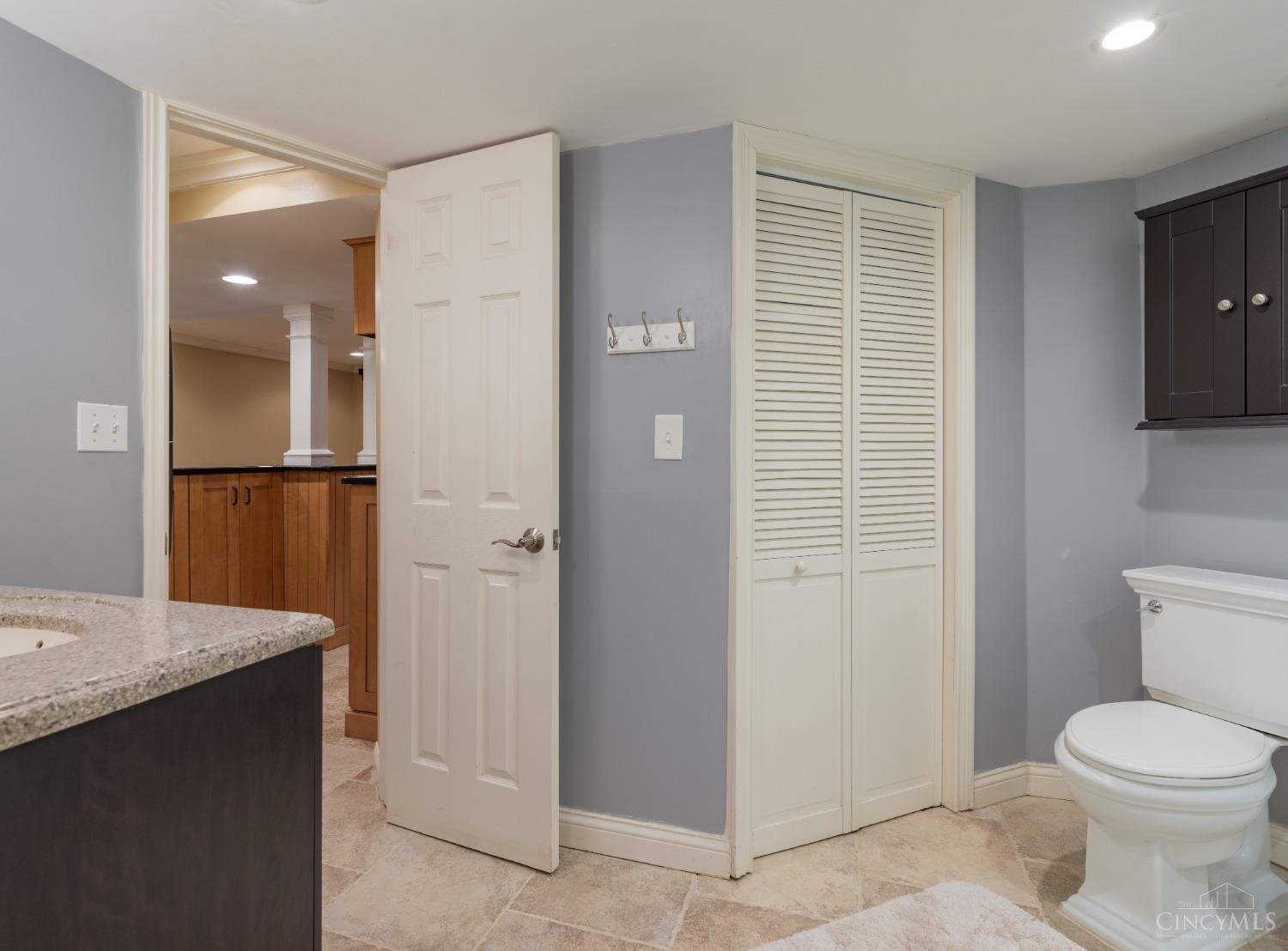 6798 Wetheridge Drive, Anderson Twp, Ohio image 30